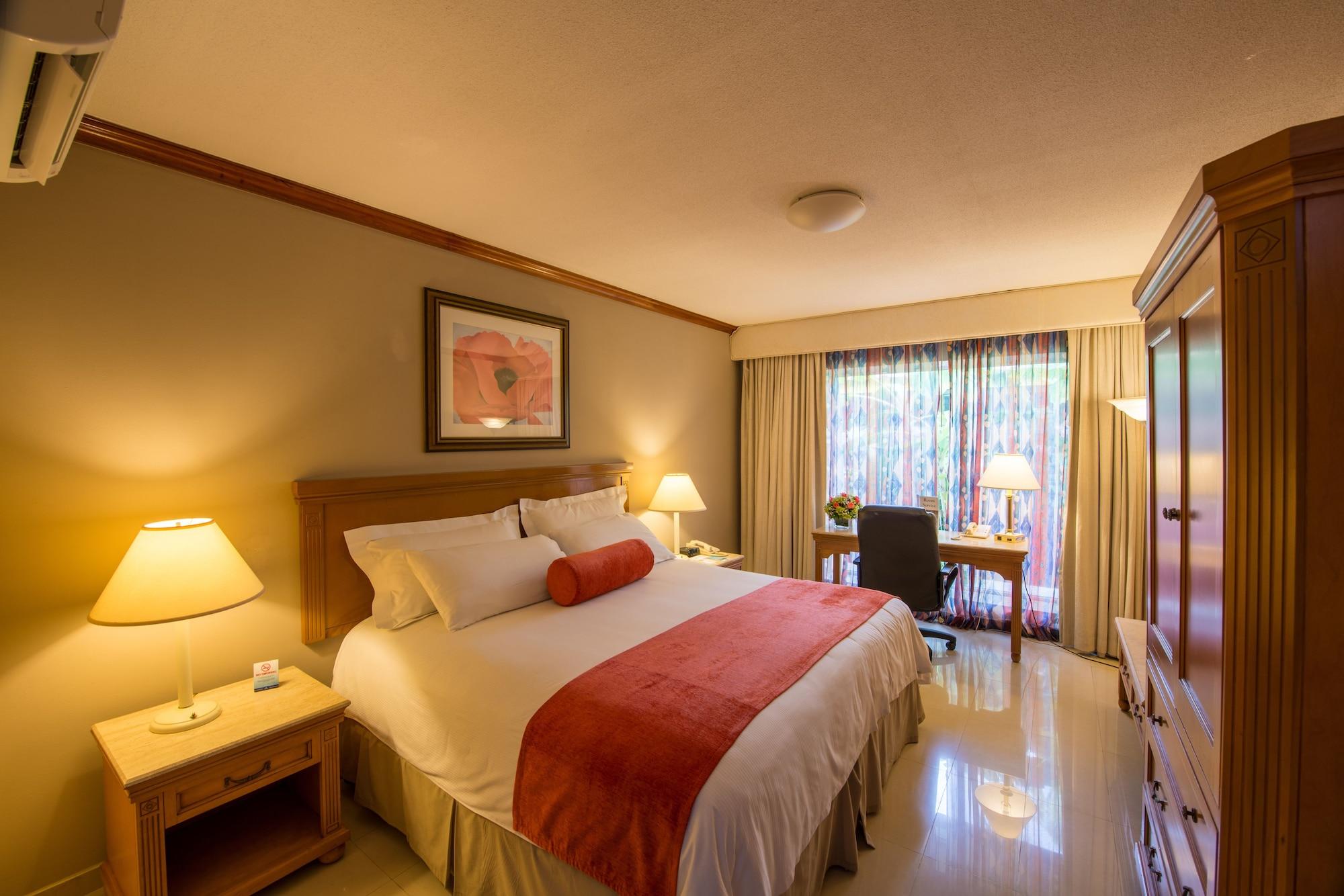 Hotel Globales Camino Real Managua Ngoại thất bức ảnh